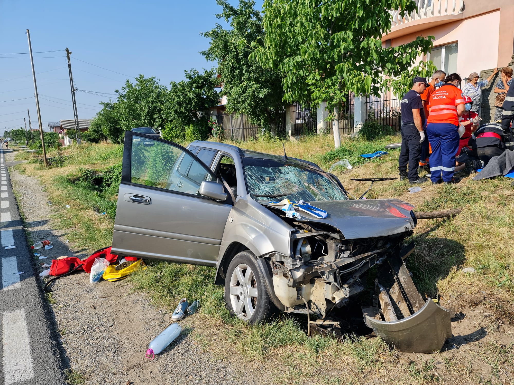 Una dintre mașini a fost proiectată într-un cap de pod