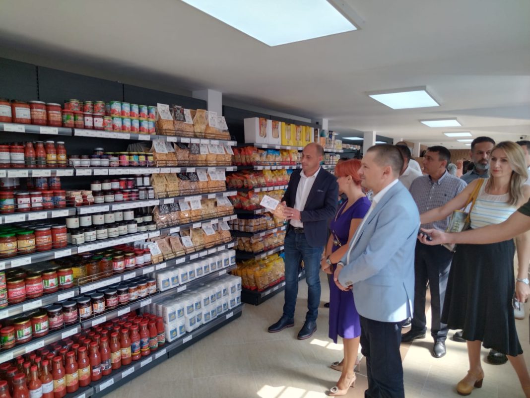 S-a deschis Piaţa Chiriac, prima piaţă dedicată producătorilor autohtoni