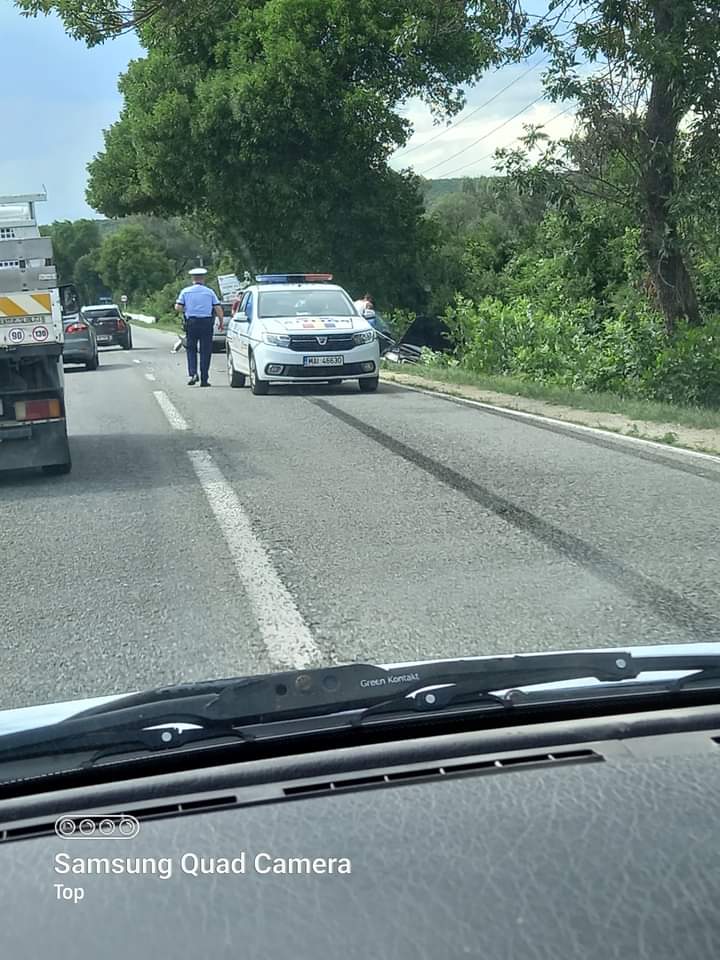 : Tânără de 20 de ani, rănită într-un accident rutier