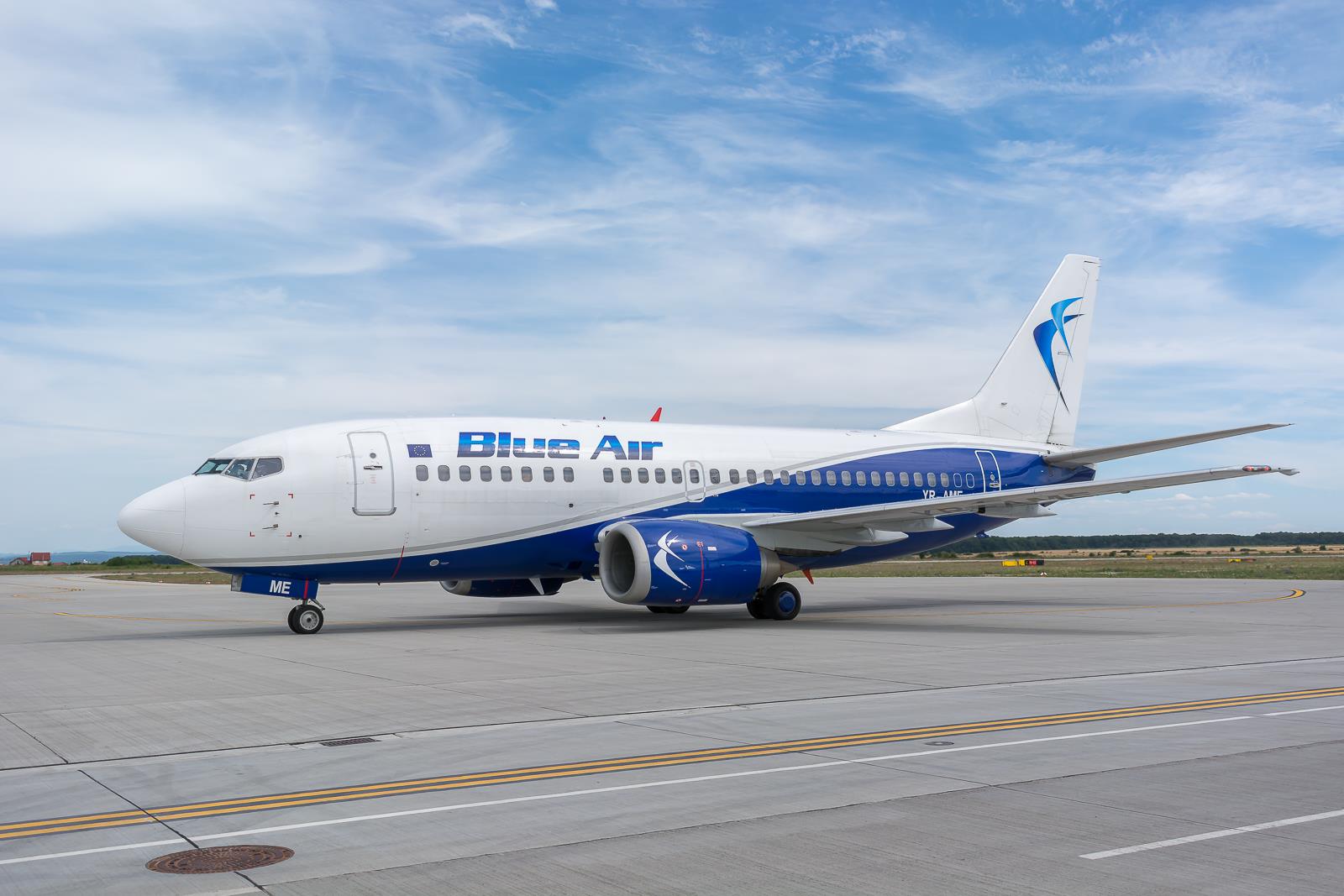 ANAF a pus sechestru pe şase avioane Blue Air