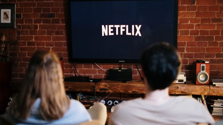 Netflix vine cu noutăți în prima lună a anului