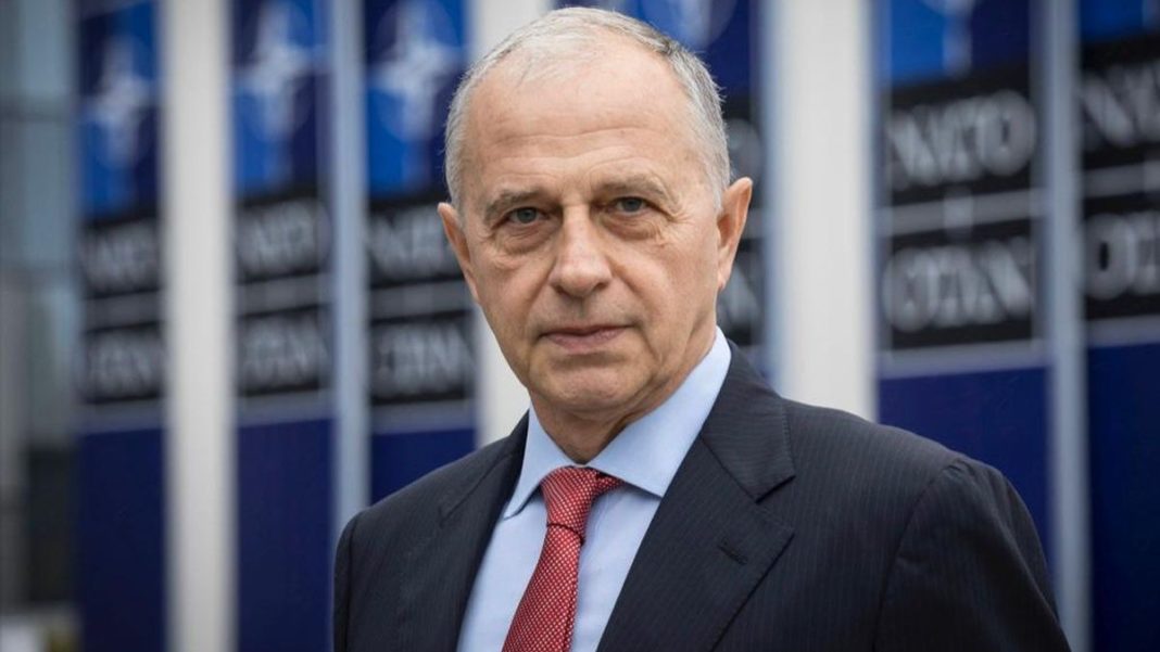 Mircea Geoană vrea să renunţe la cariera politică după rezultatul la alegeri