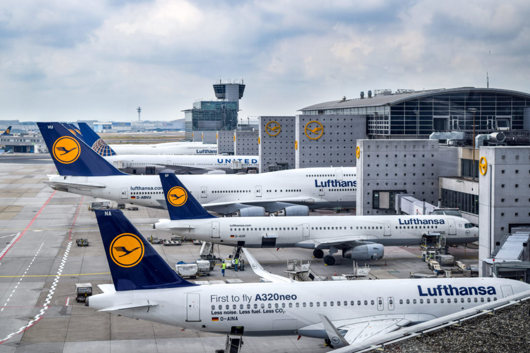 Majoritatea zborurilor Lufthansa din Germania, anulate din cauza unei greve