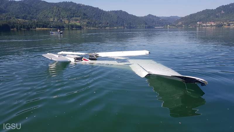 Avionul prăbușit în Lacul Colibița
