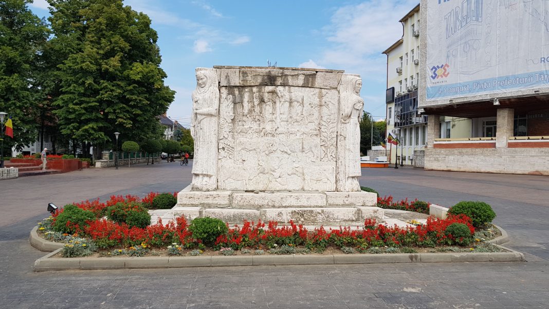 Slujbă de pomenire la Mausoleul Ecaterinei Teodoroiu