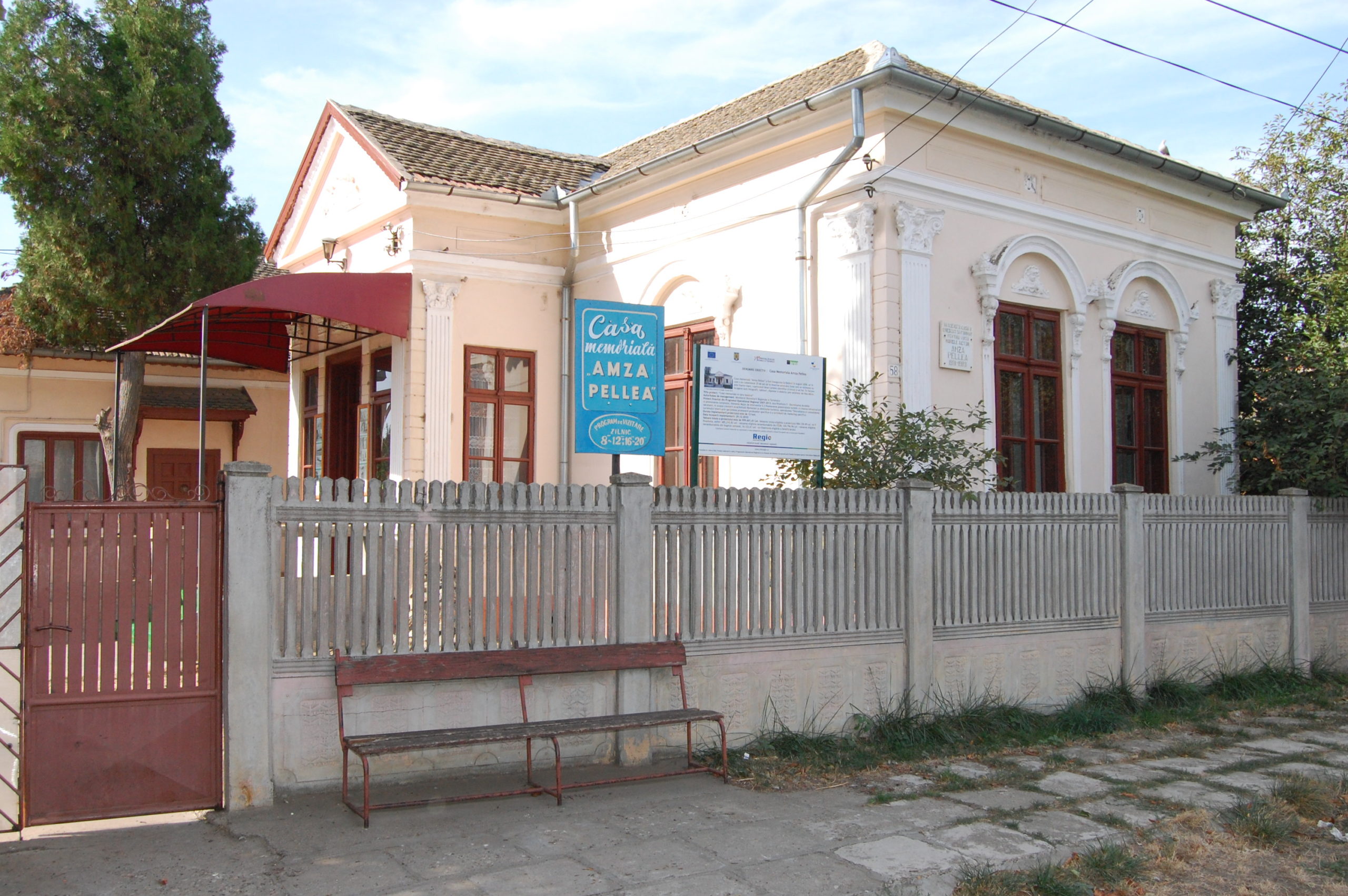 Casa Memorială Amza Pellea