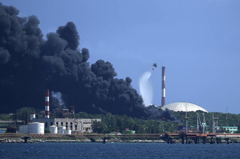 Un depozit de petrol din Cuba arde de trei zile