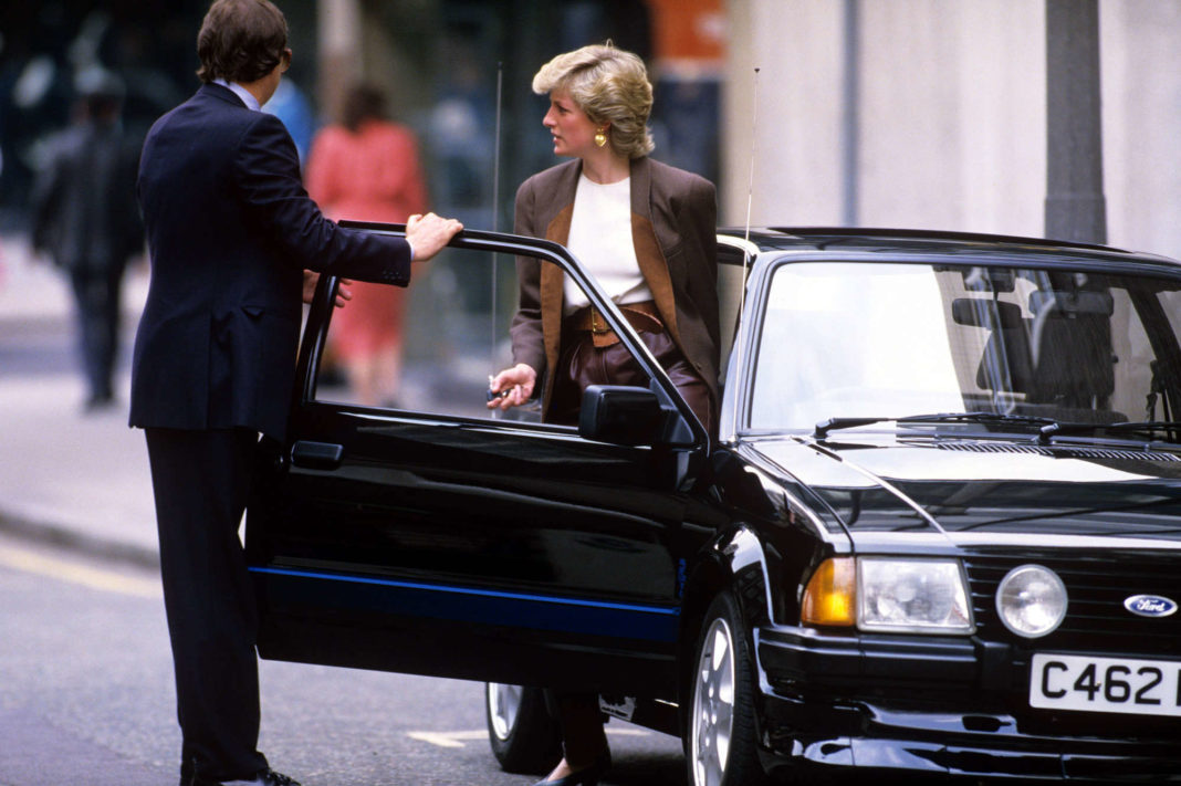 Un automobil al prinţesei Diana a fost vândut la licitaţie cu peste 700.000 de lire sterline