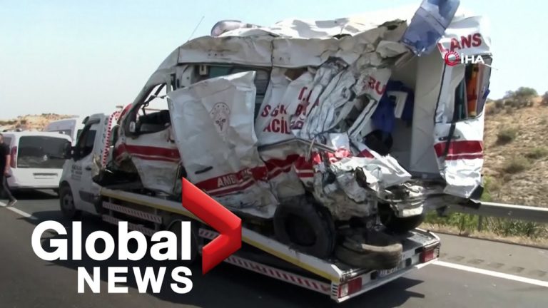 (VIDEO) Turcia: Două accidente de autobuz. 34 de morți și 60 de răniți