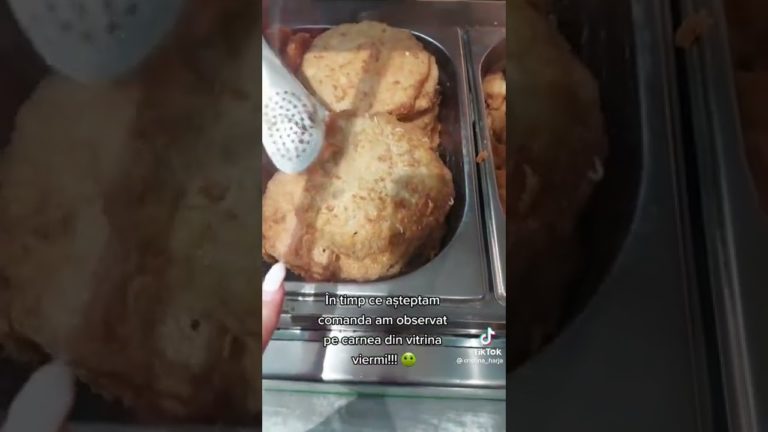 Shaormerie din Bucureşti închisă temporar pentru că a vândut carne cu viermi