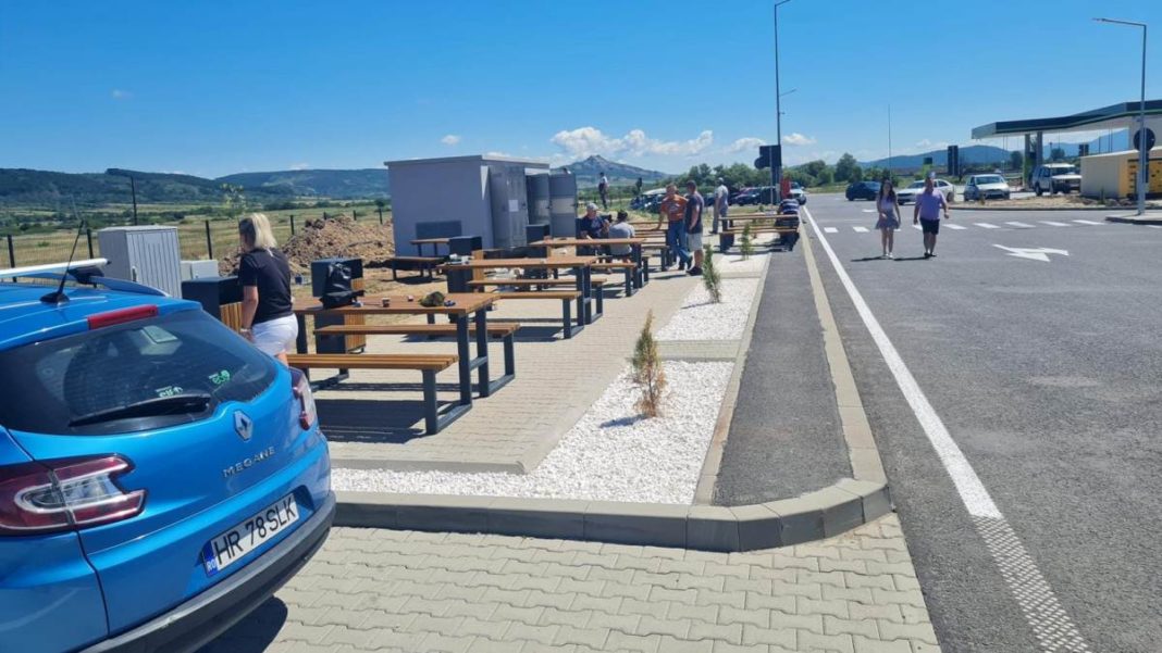 spatii-servicii-autostrada Două spații de servicii pe autostrada A1, în zona localității Câlnic