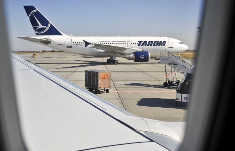 Un avion Tarom cu aproape 190 de pasageri la bord, întors pe Aeroportul din Otopeni