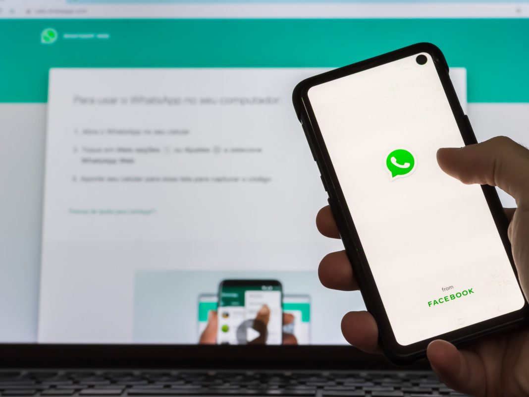 WhatsApp a implementat o modificare în ceea ce priveşte funcţia de ştergere a mesajelor trimise din greşeală