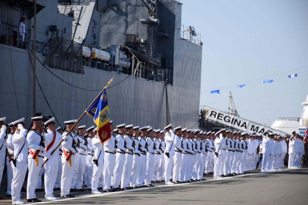 În acest an, festivităţile de Ziua Marinei vor fi organizate în Portul Tomis, iar oficialităţile, inclusiv preşedintele, vor fi primite în Portul Militar