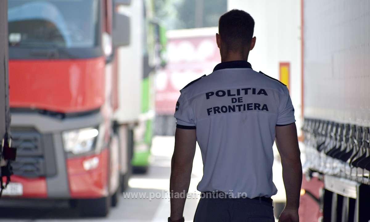 38 de fapte ilegale (21 de infracţiuni şi 17 de contravenţii) săvârşite atât de cetăţeni români, cât şi străini, descoperite la frontierele României