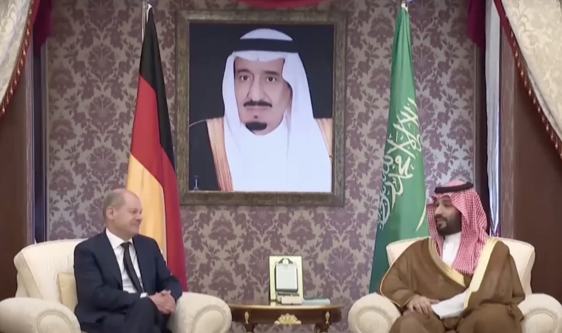 Emiratele Arabe Unite vor livra gaz lichefiat Germaniei