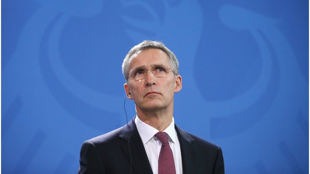 Stoltenberg: Referendumurile false din Ucraina încalcă flagrant dreptul internaţional