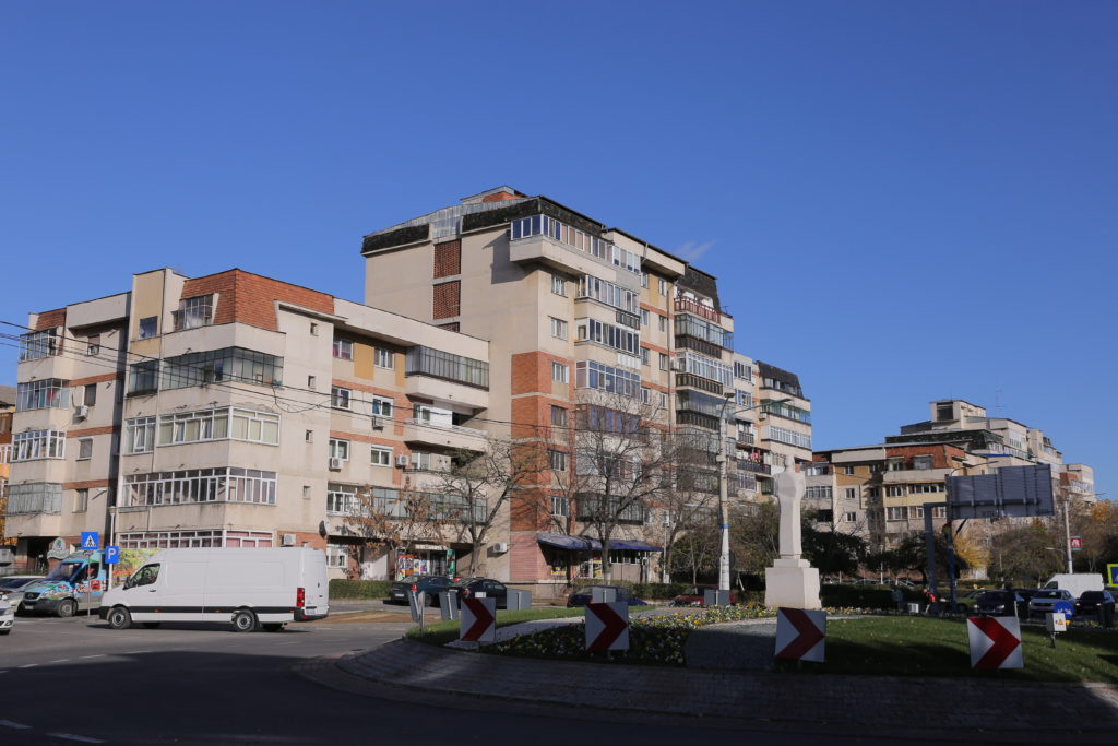 Documentaţie tehnică pe bandă rulantă pentru blocurile renovate prin PNRR