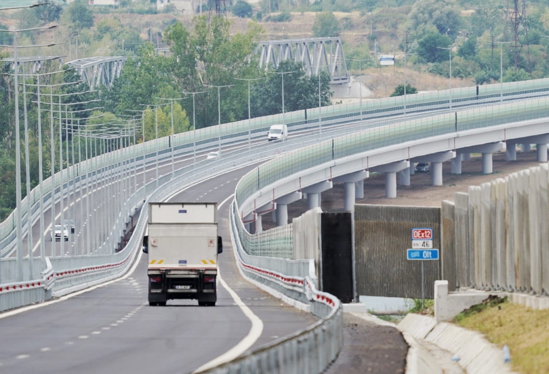 Drumul expres Craiova - Piteşti, păzit cu 460.000 de euro