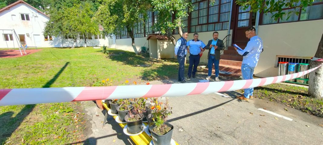Proiectil găsit în subsolul unei grădiniţe Proiectil găsit în subsolul unei grădiniţe