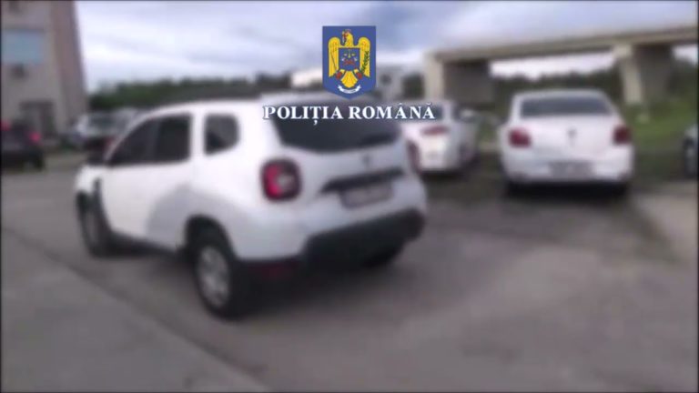 Două persoane, reținute în cazul tinerei care a fost înjunghiată într-o scară de bloc din Târgu Jiu