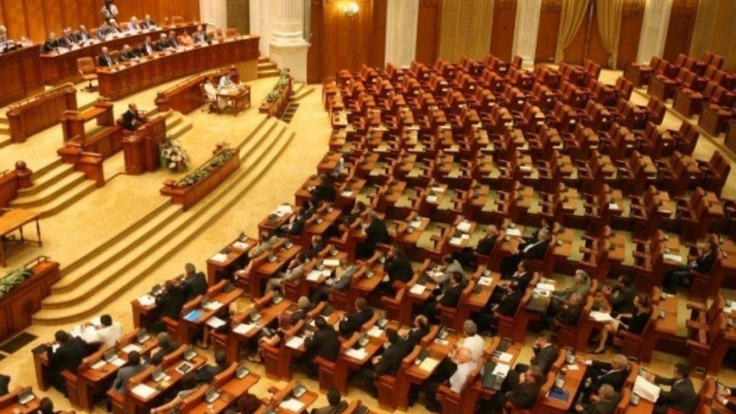 Moţiunea împotriva ministrului Energiei, respisă de deputaţi