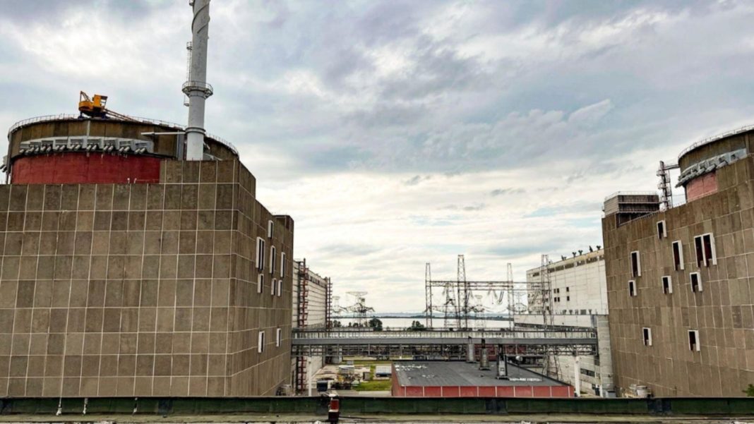 Centrala nucleară Zaporojie din Ucraina, aflată sub controlul Rusiei, a fost zguduită de bombardamente
