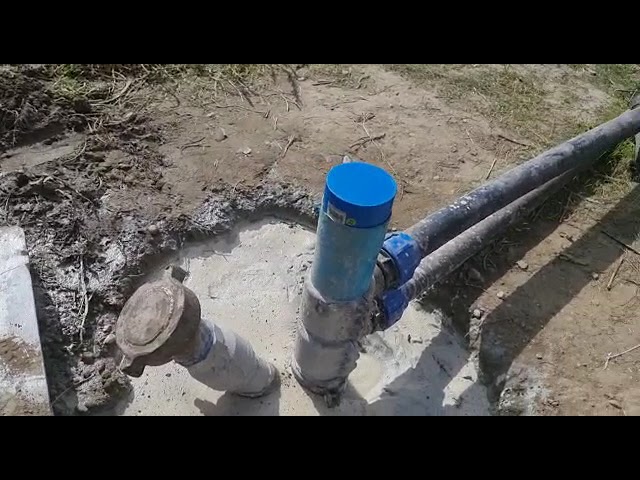 (VIDEO) Dolj: A fost astupat puţul din comuna Calopăr în care ardea gaz fără întrerupere