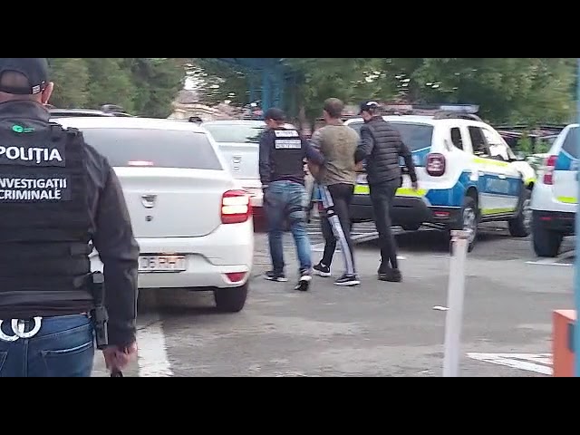 (VIDEO) Mehedinţean încarcerat pentru furt şi infracţiuni rutiere