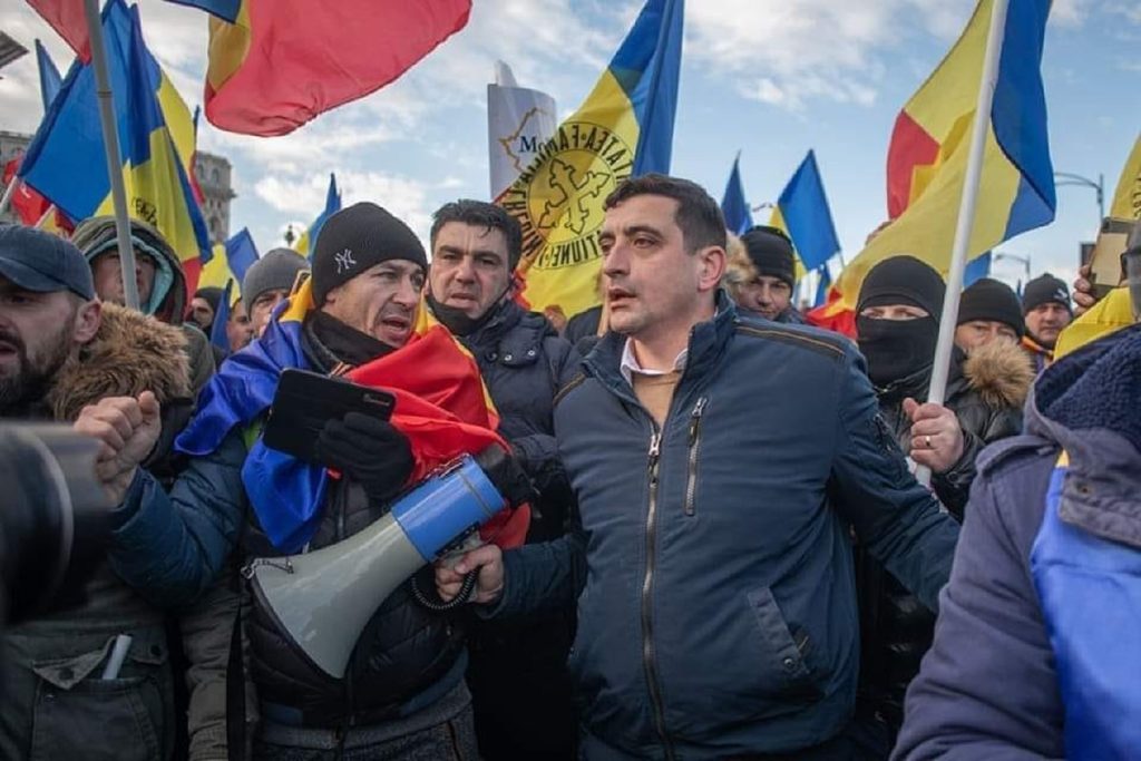 Reacția lui George Simion: „Feseniștii de rit nou de la PSD și PNL vor să interzică TikTok pentru că nu au control”
