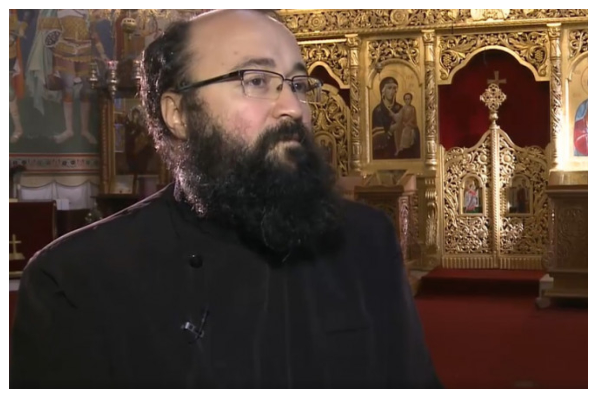 Preotul Visarion Alexa nu mai are voie să săvârşească niciun serviciu religios