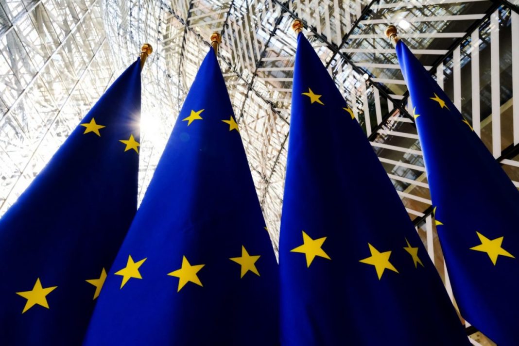 Comisia Europeană propune ca Bosnia să primească statutul de țară candidată la aderare