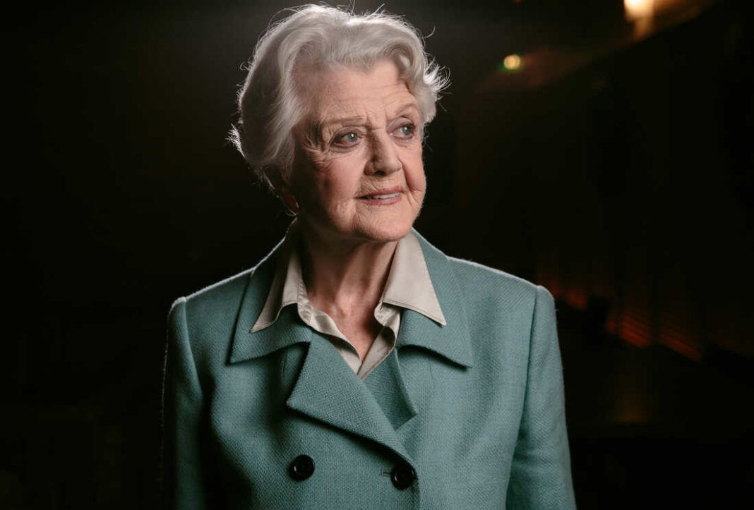 Doliu în lumea filmului. Actiţa Angela Lansbury a murit la vârsta de 96 de ani