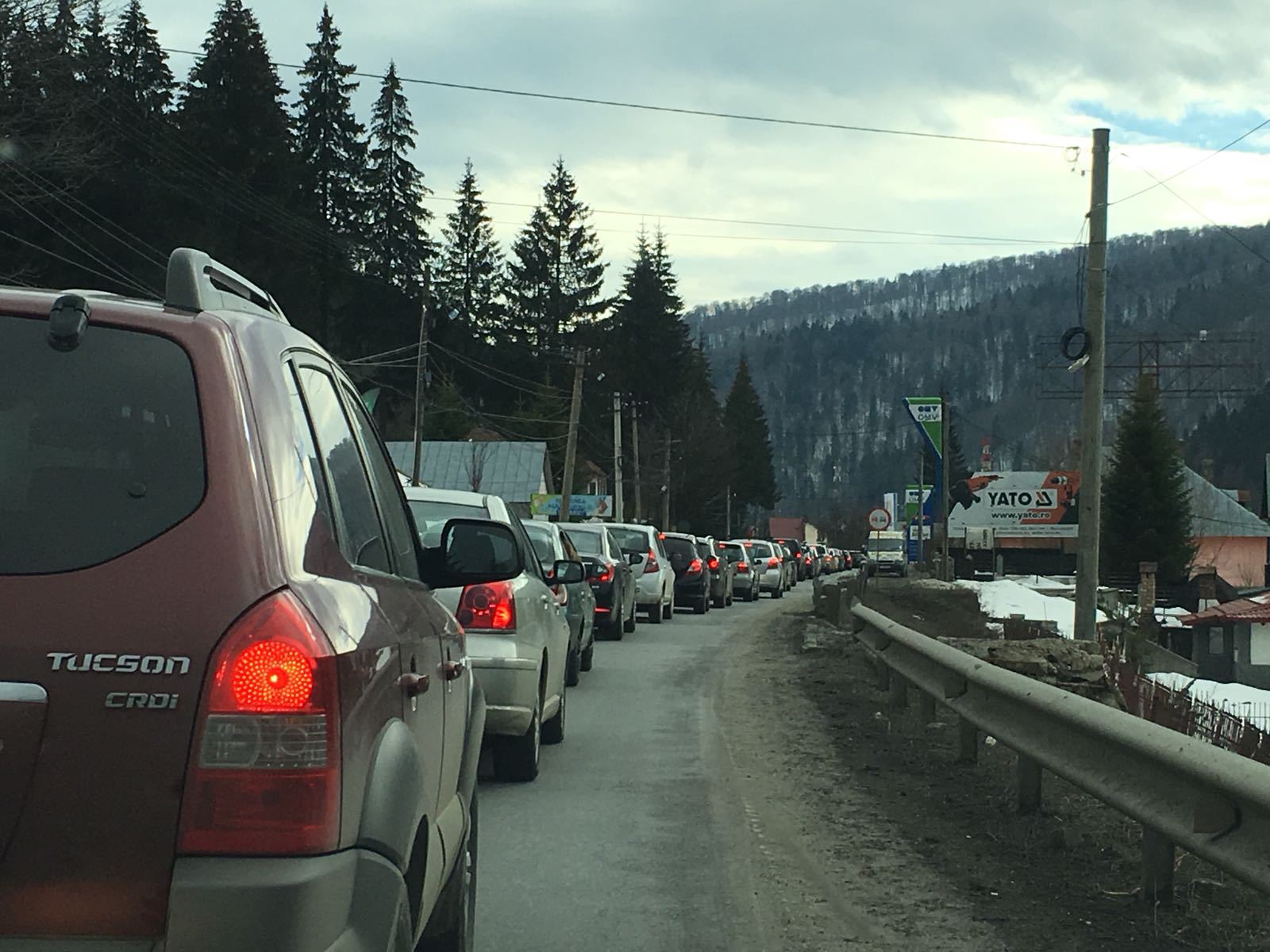 Restricții de circulație pe drumuri naționale din județul Vâlcea, pentru efectuarea de lucrări
