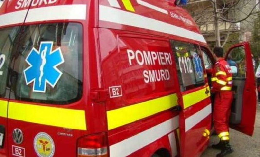 Copil de doi ani, accidentat mortal de mama sa în timp ce parca maşina