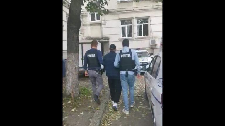(VIDEO) Craiovean, reținut pentru tâlhărie