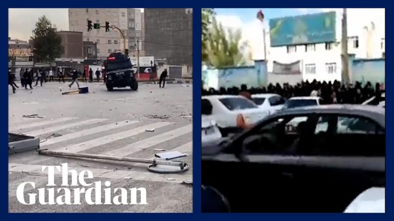 Încă o elevă din Iran ar fi fost ucisă de forțele de securitate, după ce a refuzat să cânte o odă proregim