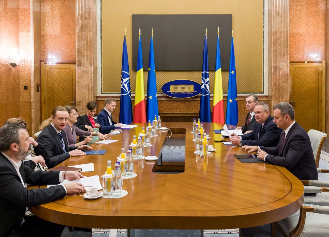 Premierul României a comunicat interesul Guvernului pentru susținerea activității think-tank-urilor românești