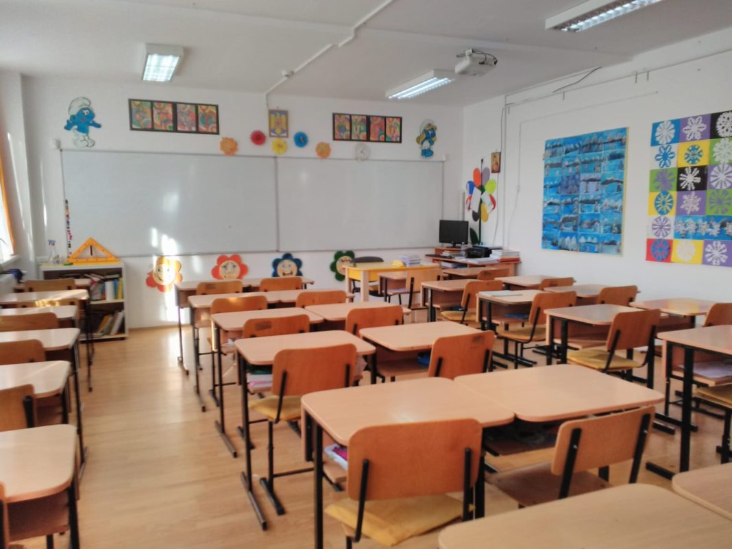 Şcolile din Dolj pot face after school şi în alte spaţii