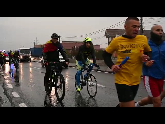 (VIDEO) Ștafeta albastră a plecat de la Râmnicu Vâlcea către Slatina