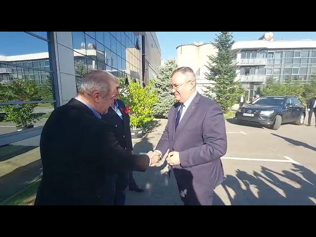 (VIDEO) Prim-ministrul Nicolae Ciucă, în vizită de lucru la Softronic