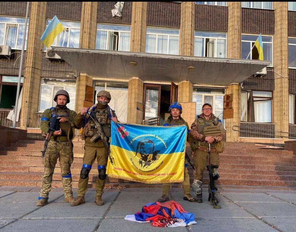 Zelenski: Ucraina a recucerit 500 de kilometri pătraţi în regiunea Herson