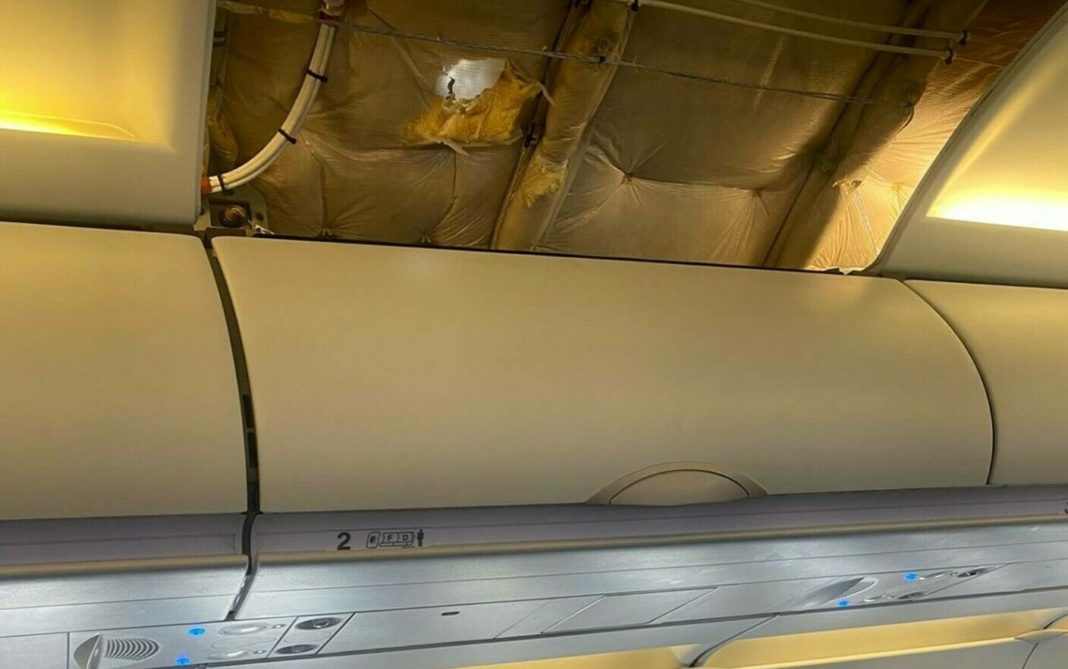 Avion de pasageri, lovit de un glonţ la aterizarea pe aeroportul din Beirut