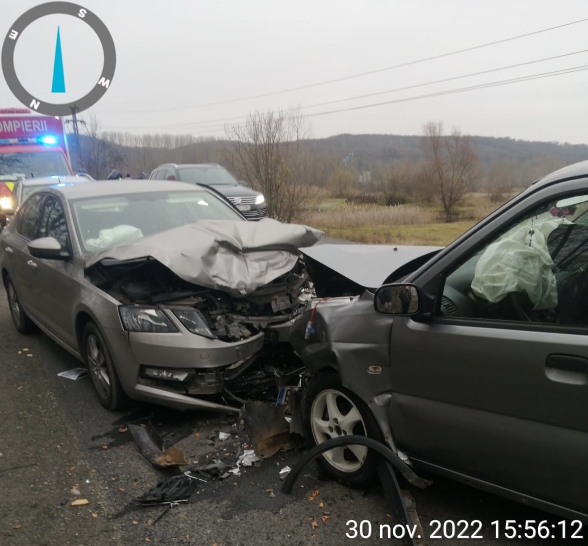 Vâlcea: Cinci răniți, dintre care doi copii, într-un accident între două autoturisme