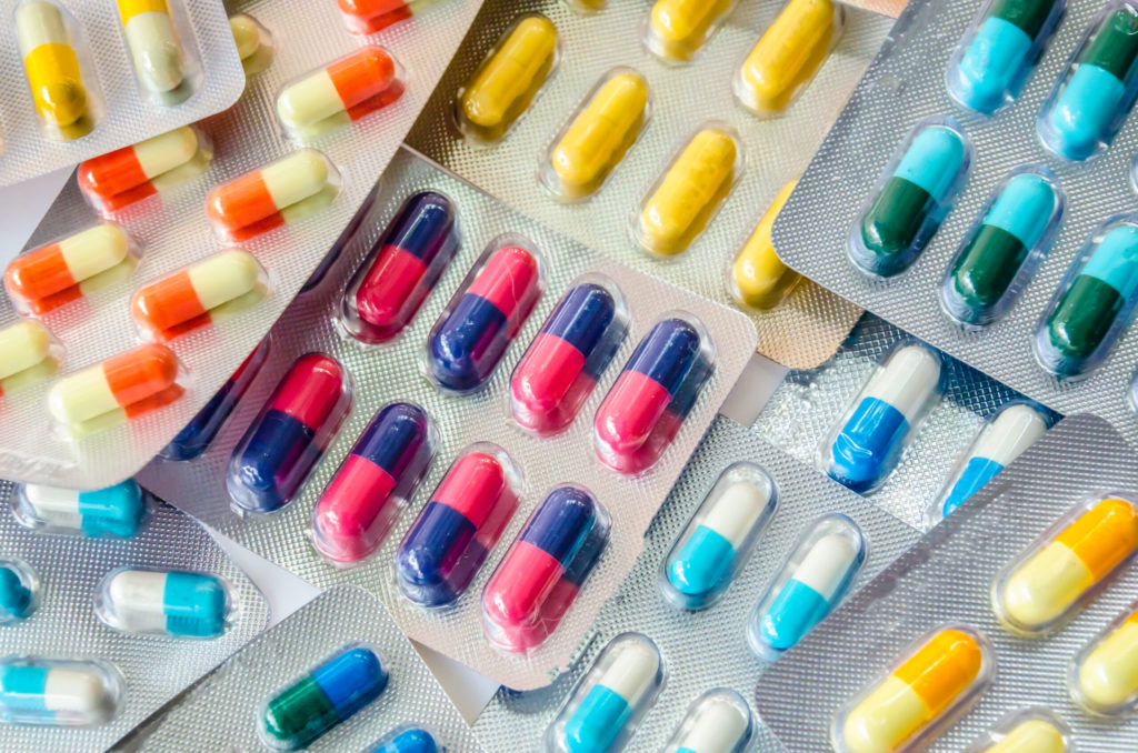 Utilizate greşit, antibioticele pot duce la infecţii imposibil de tratat