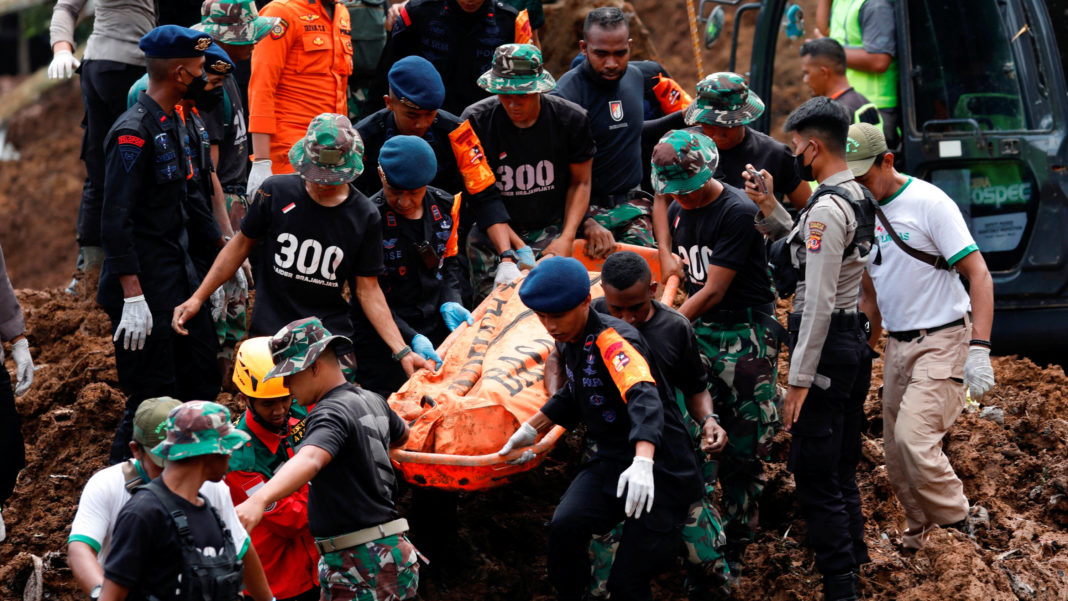 Bilanțul morților după cutremurul din Indonezia a ajuns la 310