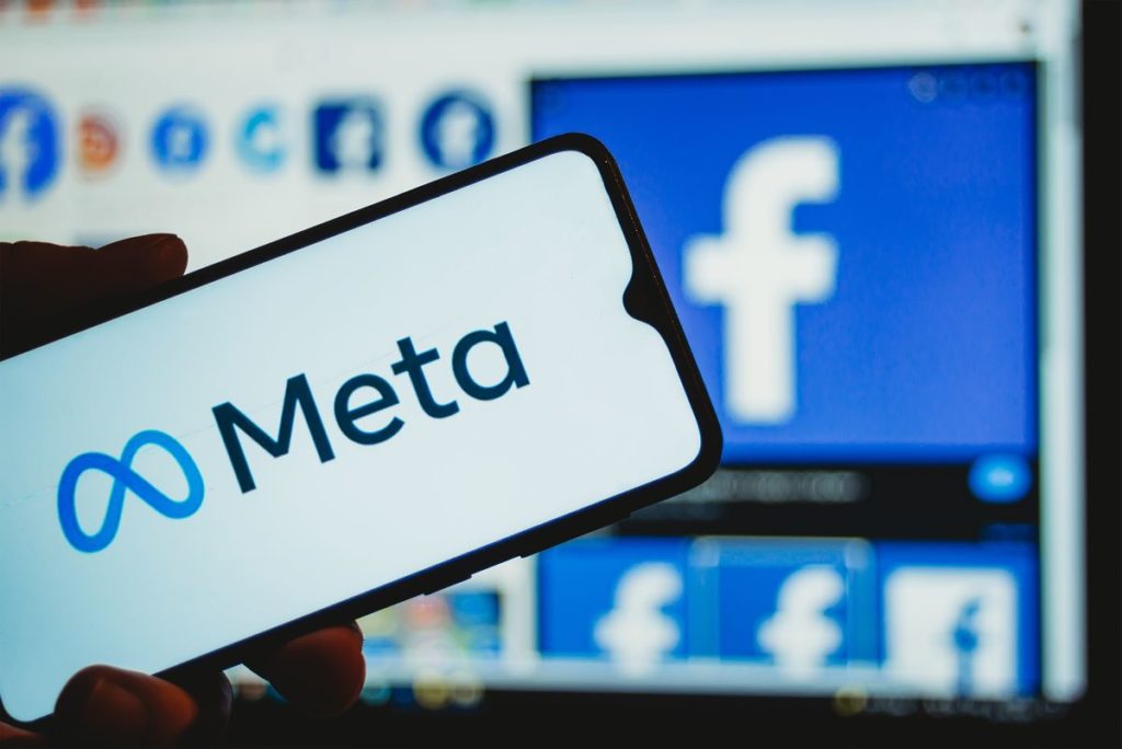 Meta nu vrea să recunoască că renunțarea la Facebook reduce anxietatea și depresia