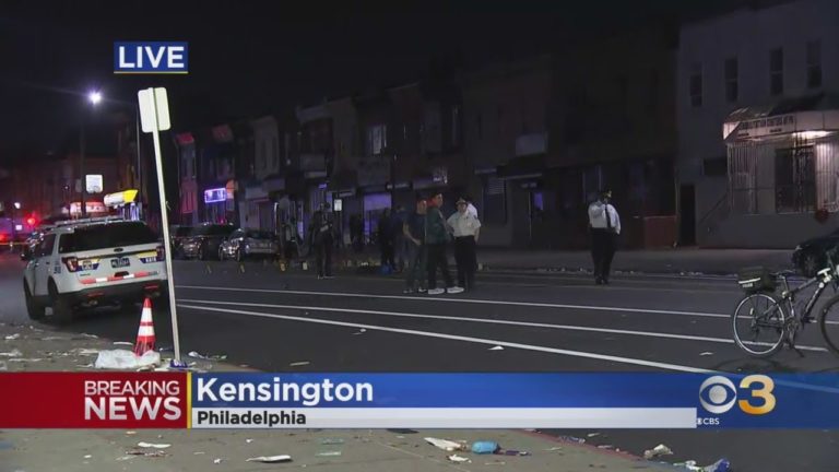 (VIDEO) SUA: Cel puțin 10 persoane, împușcate dintr-o mașină