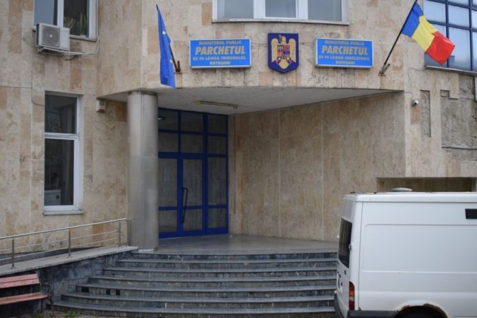parchetul botosani Antrenor de la un club sportiv, acuzat de agresiune sexuală asupra elevelor