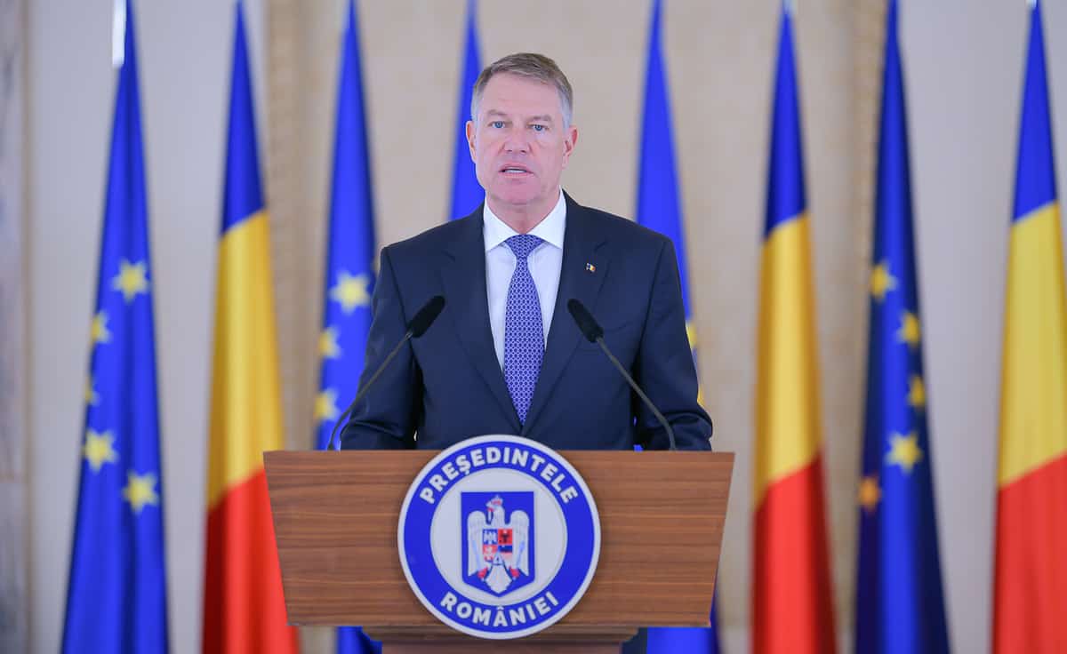 Cu prilejul Zilei Naţionale a României, preşedintele României, Klaus Iohannis, a semnat o serie de decrete de decorare